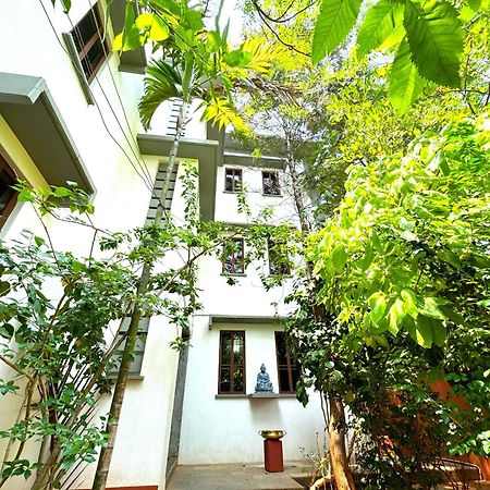 Hotel Du Palais - Auroville Beach Пондичери Екстериор снимка