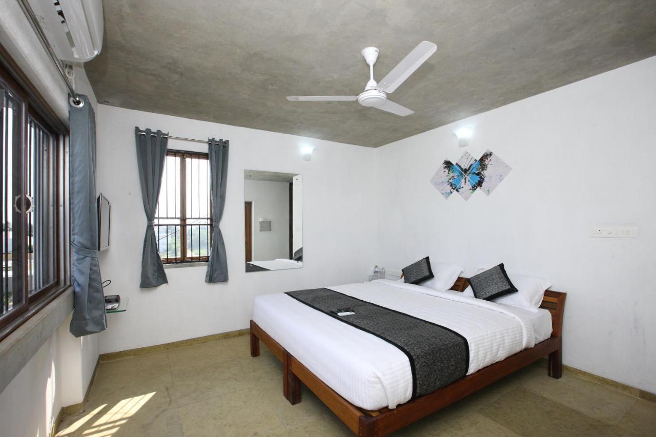 Hotel Du Palais - Auroville Beach Пондичери Екстериор снимка